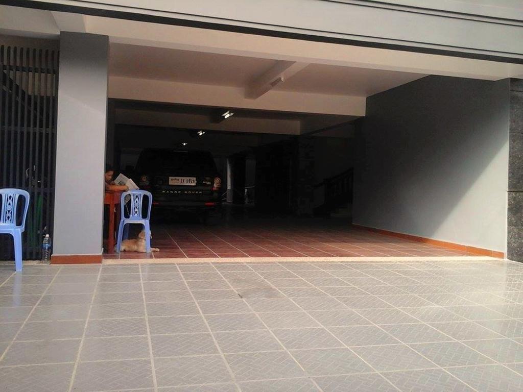 Tan Tower Hotel Phnom Penh Exterior foto